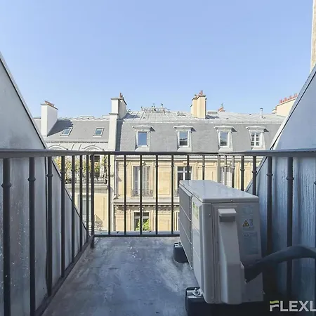 Charming In The Heart Of 8th Appartamento